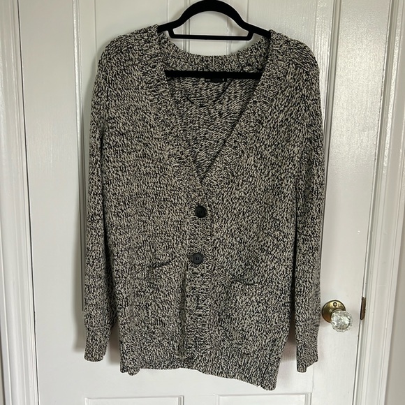 Oversized Black/White Button Down Sweater - Picture 1 of 2